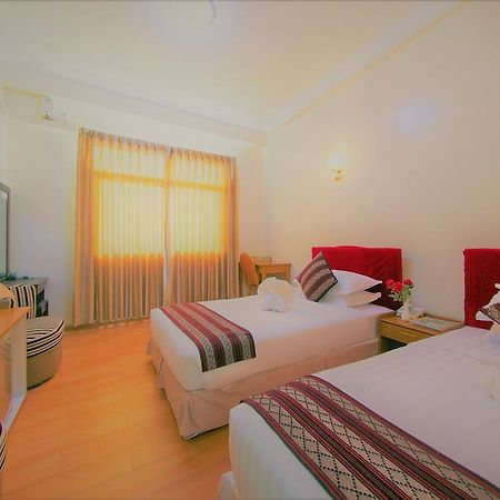 Hotel Mindhama Янгон Экстерьер фото