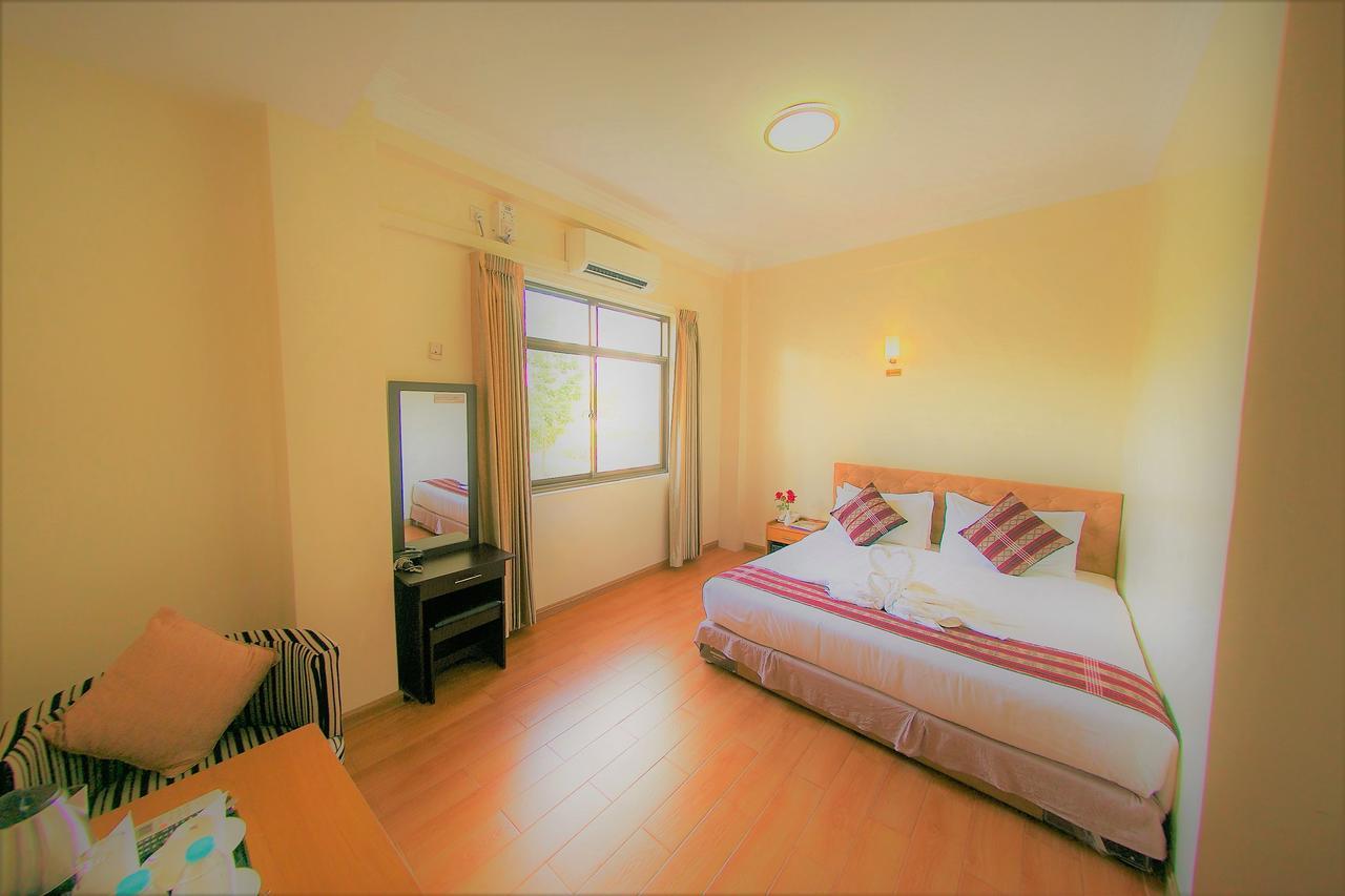 Hotel Mindhama Янгон Экстерьер фото
